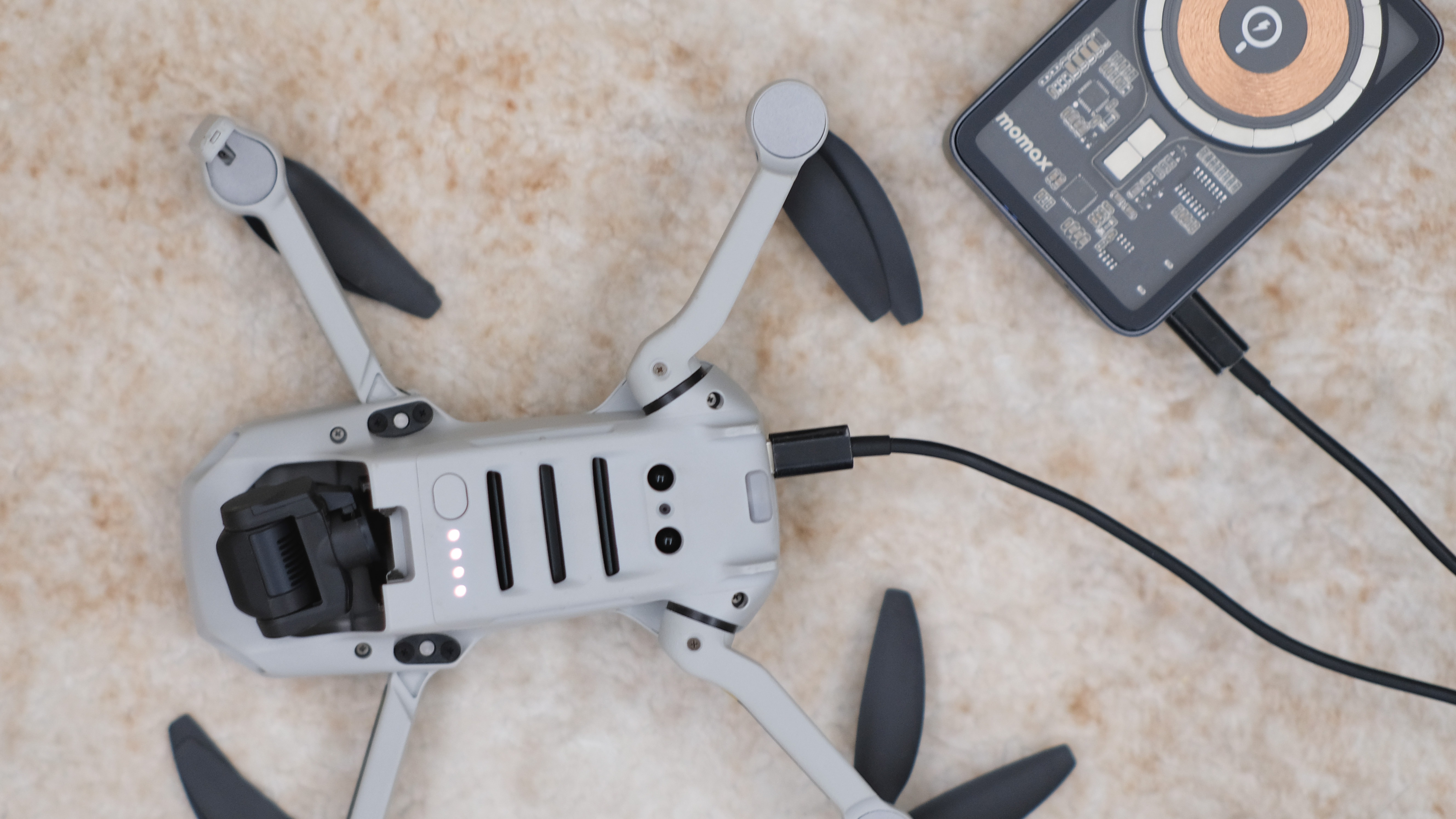 出境游必备的东西,出境游重启尚待时机