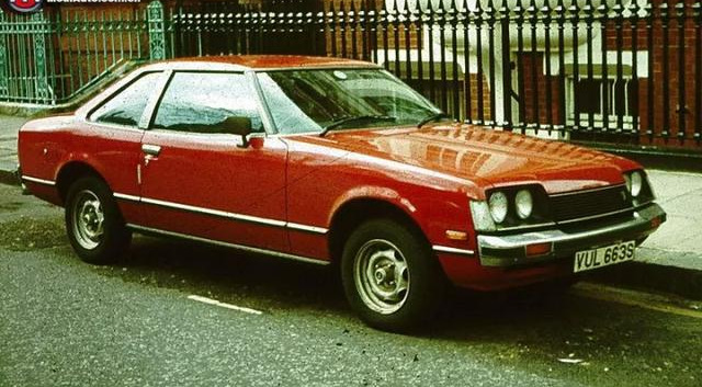 丰田Celica（头文字D—御木座驾）