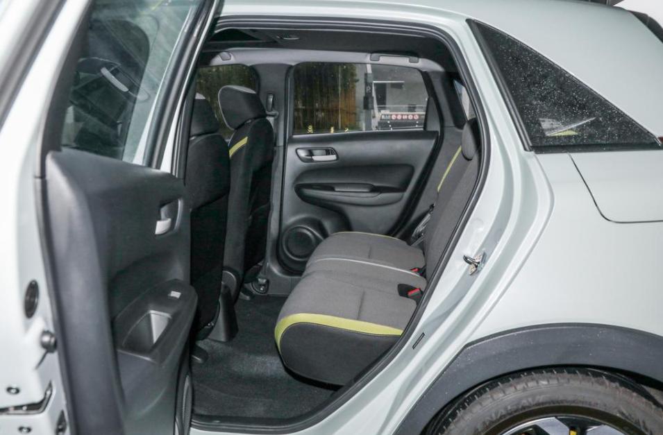 本田平民跑车飞度,本田飞度优缺点