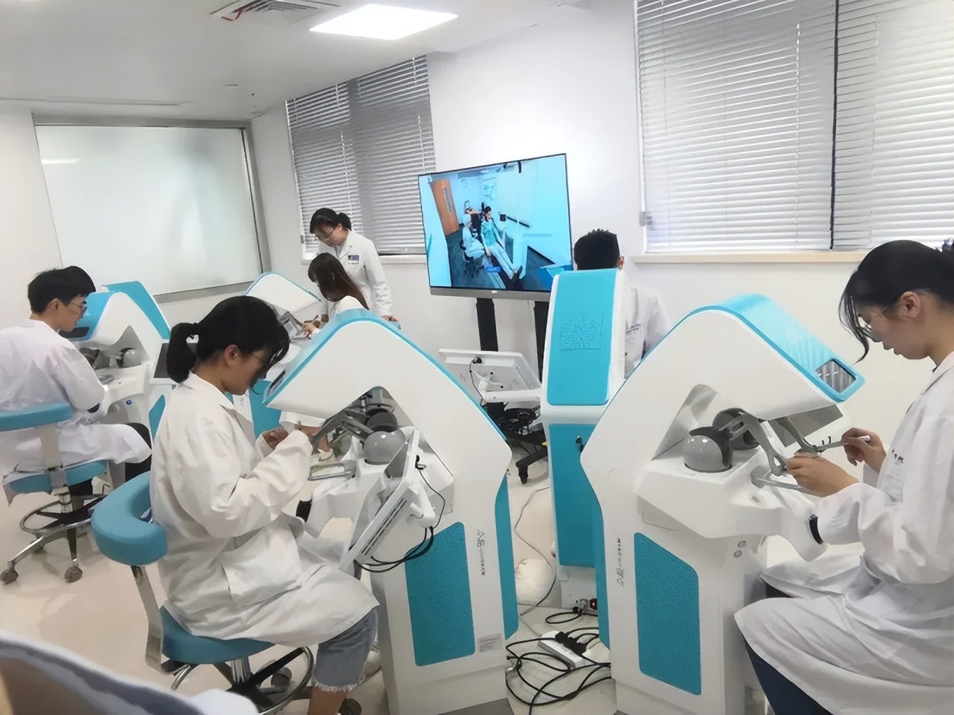 国家重视！这类医学人才短缺！*京大南**学开设的口腔医学，实力一流！