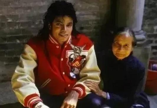 迈克尔杰克逊在广东中山的一天,迈克尔杰克逊来过中国中山吗