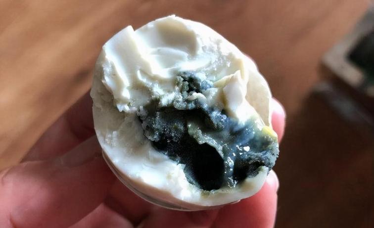 四大难吃的小吃螺蛳粉,顶级美食螺蛳粉为什么会那么臭