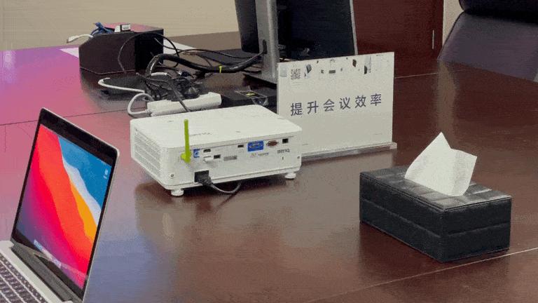 明基e592智能投影仪,明基e562投影仪