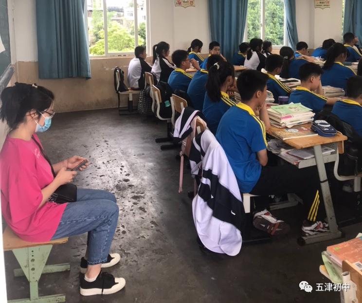 同心同力同行共育幼儿,同心同行携手共育图片