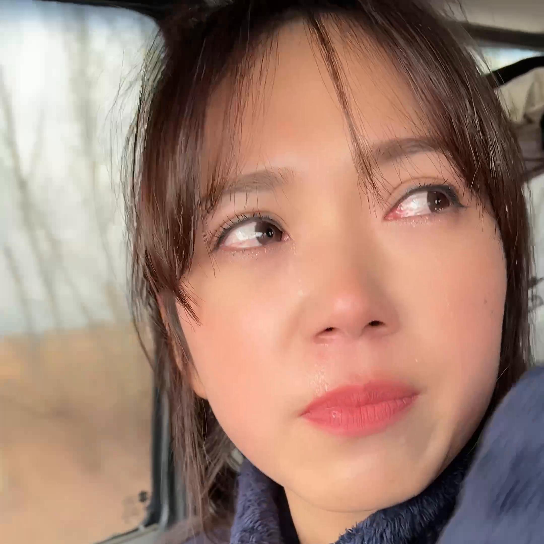 夫妻自驾游摔手机,自驾游老婆哭了