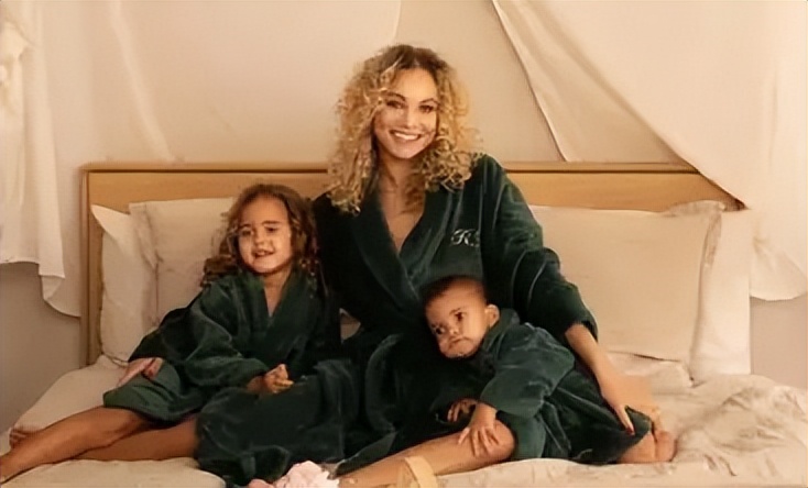 卡塔尔世界杯日本明星太太团来袭,卡塔尔世界杯太太团来袭