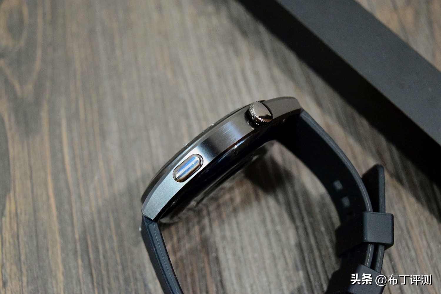 华为手表和荣耀智能手表哪个好,华为手表智能手表