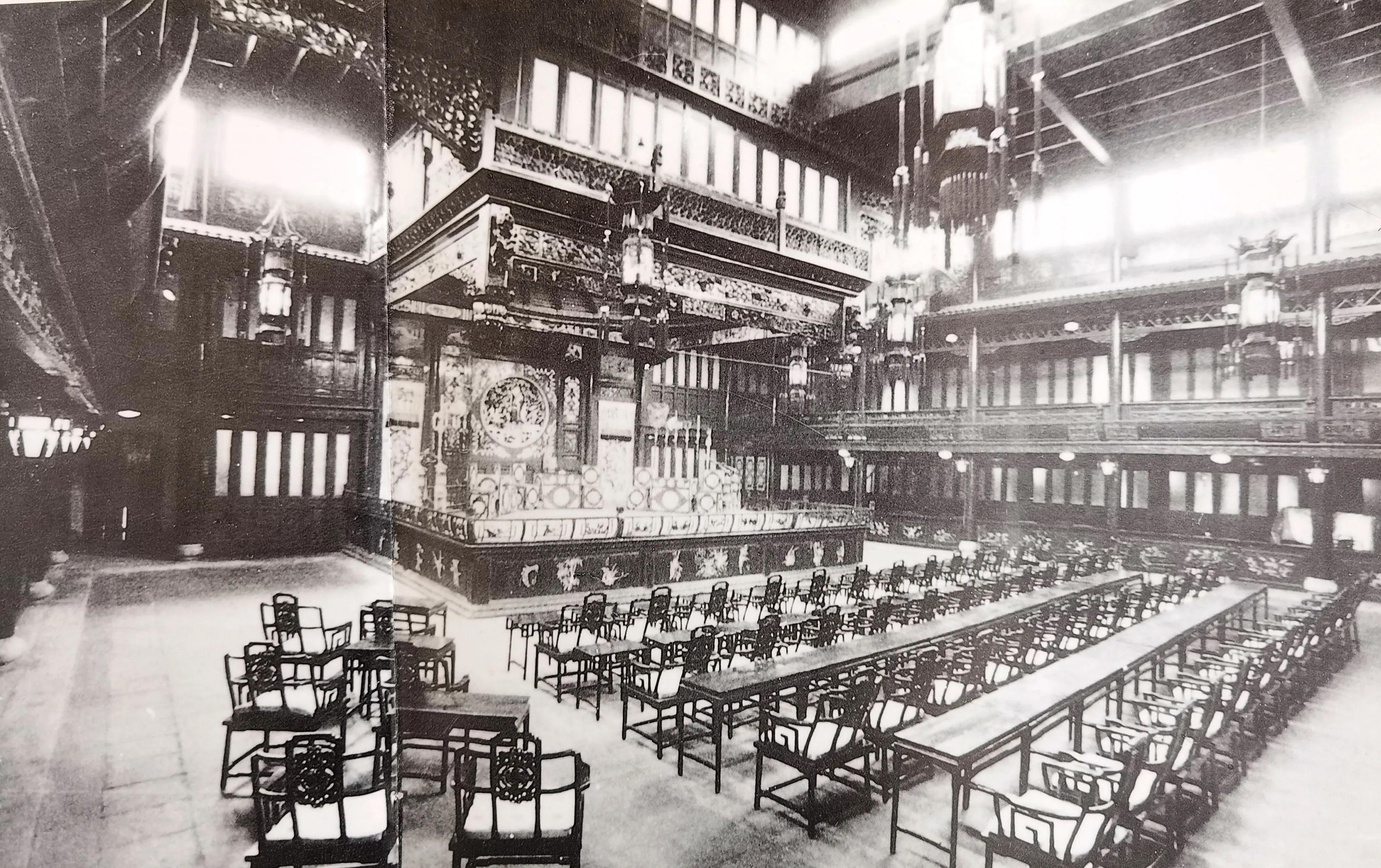 一张老戏单一一当年天津广东会馆复原老戏园子场景的一场演出