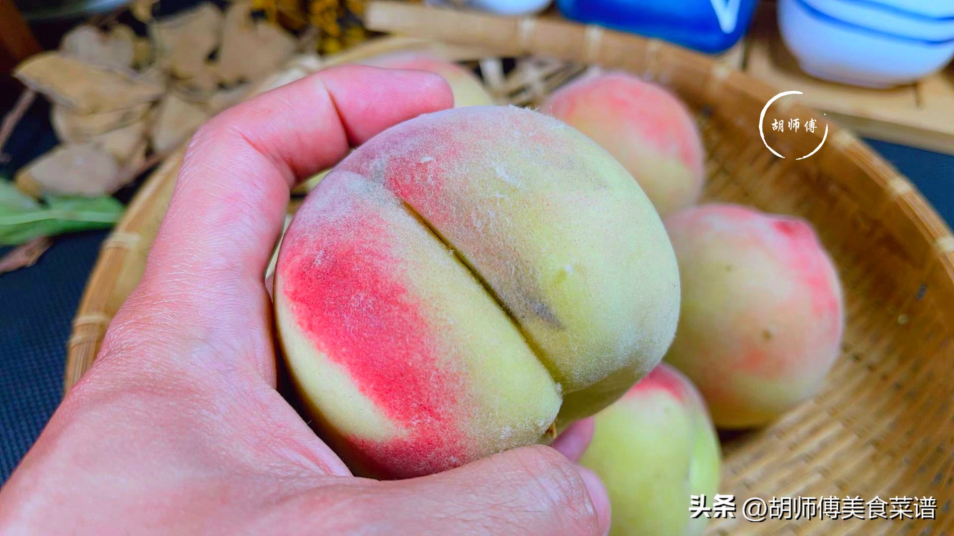 挑选桃子的注意事项,买桃子应该挑什么样子的口感好