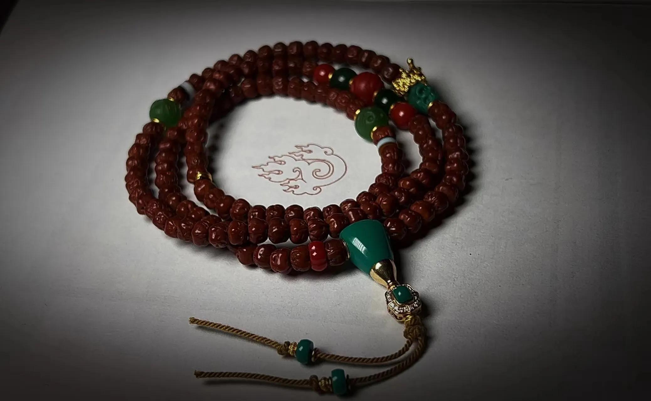 手串怎么盘玩最有效,文玩小核桃手串正确盘玩方法