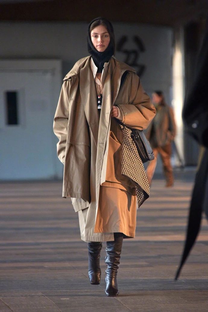 每日穿衣之道秋季服装搭配,春天如何穿搭衣服有气质