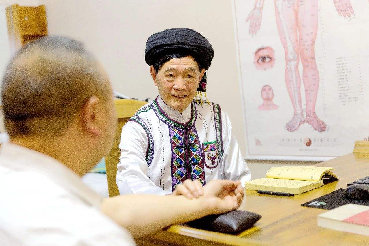 苗医如何,苗医是如何看病的