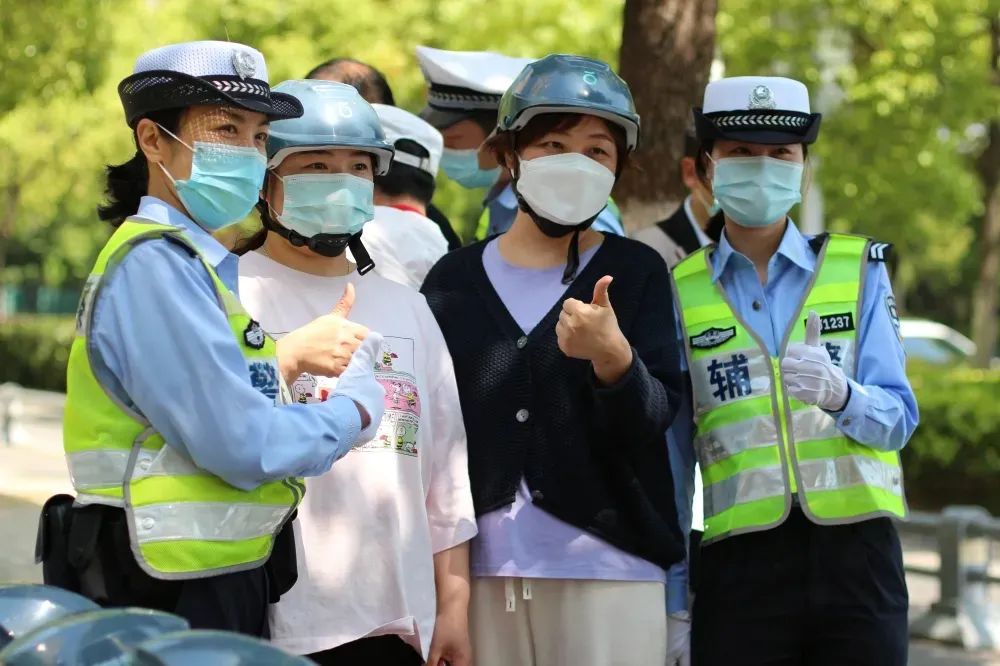 鍚堣偉璀︽柟鍏ㄥ煄寰侀泦,鍚堣偉璀︽柟寰侀泦