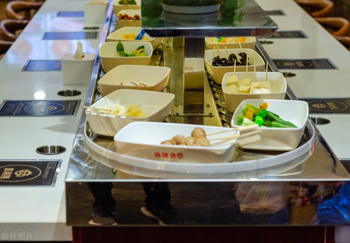 旋转小火锅加盟店需要多少钱,渝签旋转小火锅加盟哪个靠谱