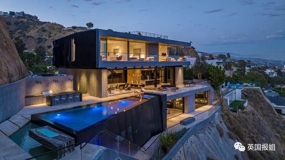 男子彩票中1.28亿,美国小伙买彩票狂中10亿美元