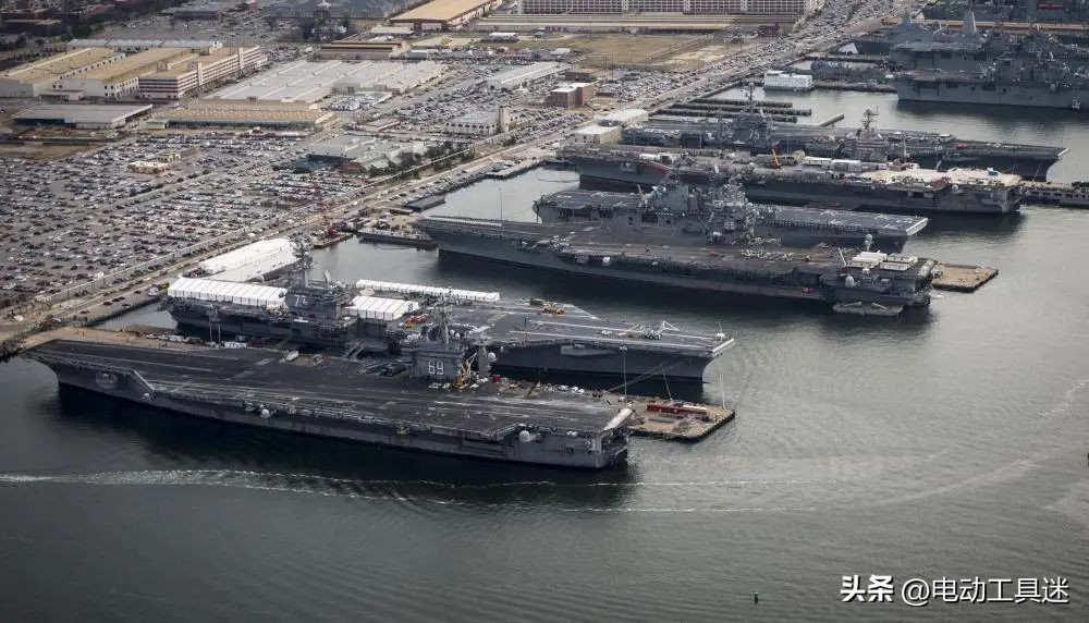 美导弹驱逐舰又来碰瓷，过航台湾海峡，炒作意味浓厚，如何处置