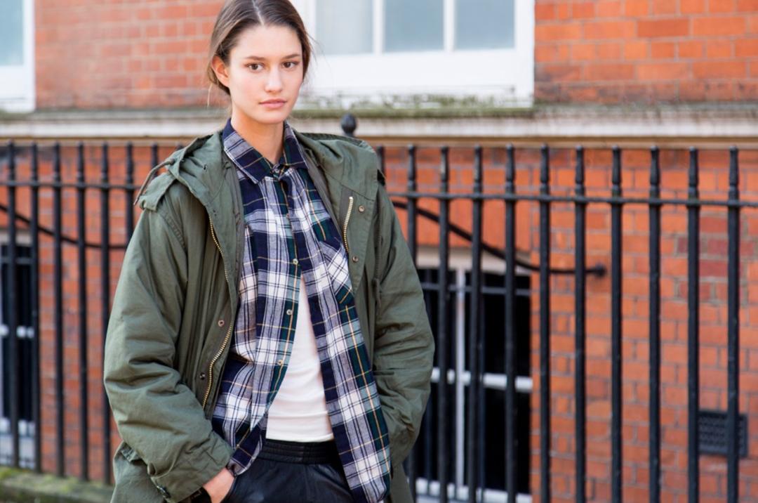 始祖鸟不拒水,始祖鸟青草绿