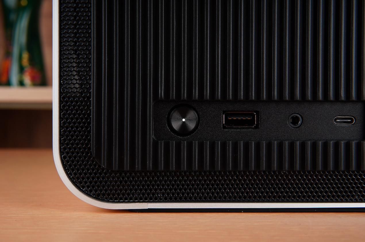 乔思伯v11主机配置推荐,乔思伯v11和v8机箱