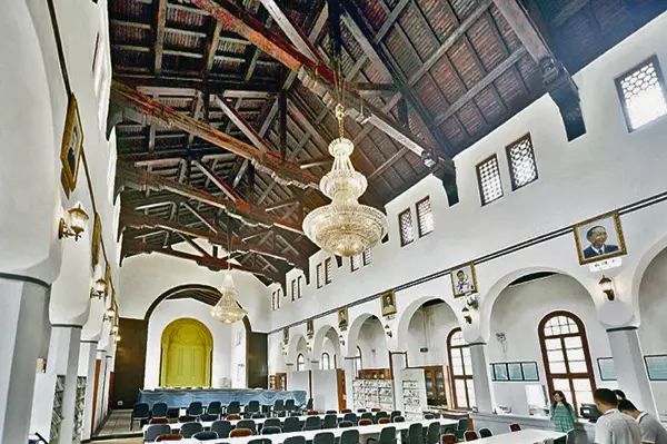 武汉有几所百年中学,武汉前10中学