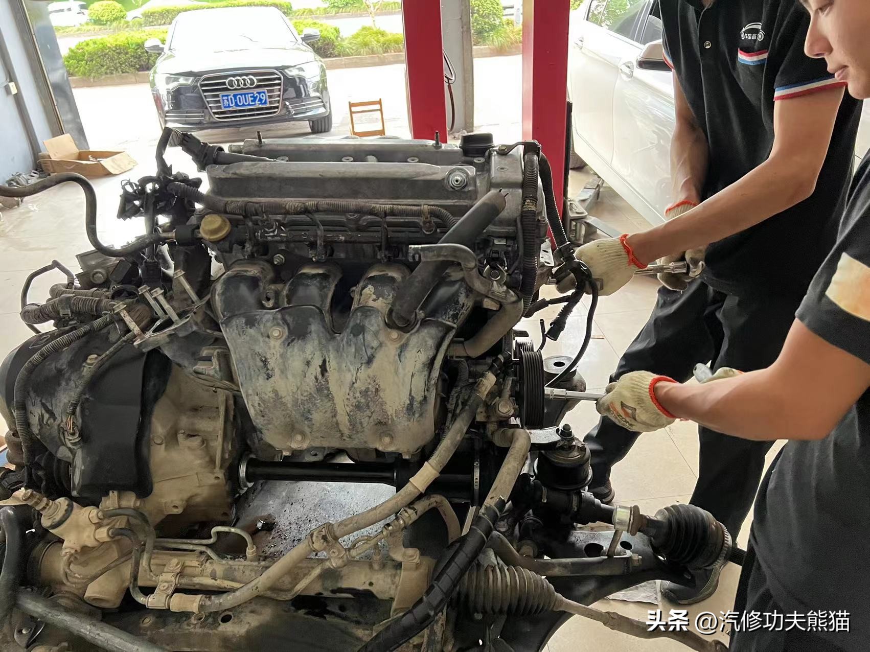 一车传三代丰田越野,六代半丰田凯美瑞烧机油