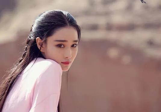 张馨予发文吐槽某女装品牌,张馨予吐槽女装尺码小视频