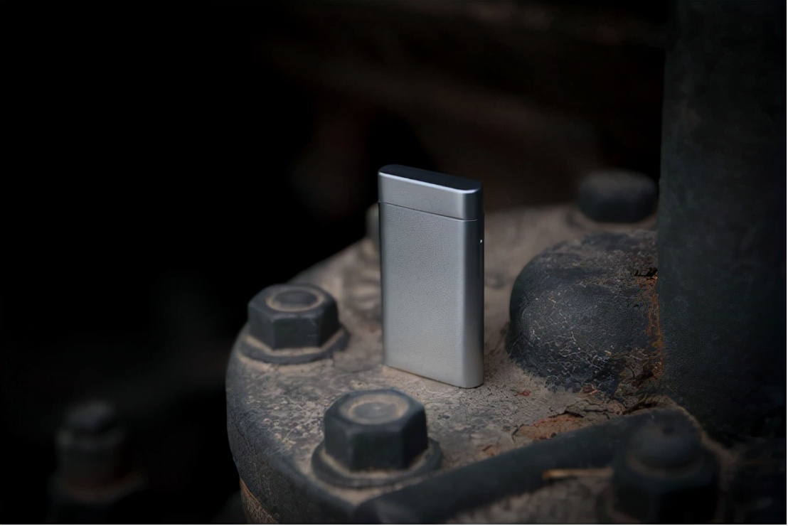 电弧打火机和防风打火机,最实用的zippo打火机