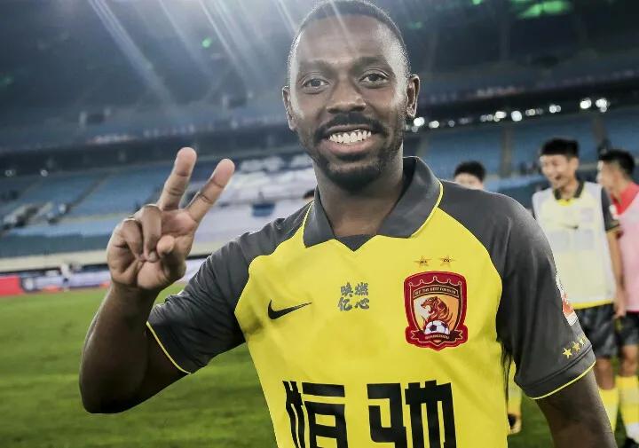 喜讯！曝5大归化会留在中国足坛，将继续为国出战，赢沙特有望了