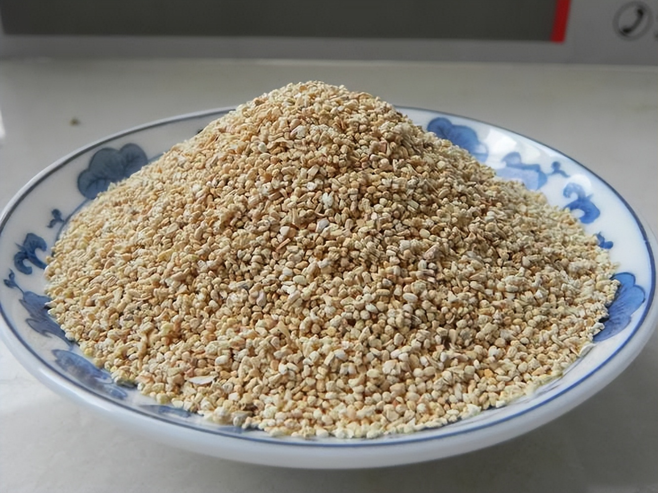 在中国用来喂猪的玉米芯,在中国喂猪的玉米棒子