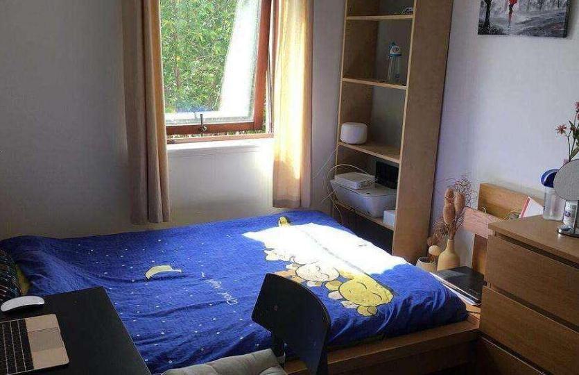 80后女孩挑战禁欲生活：每月300元长住酒店，尽享无拘束奇妙体验