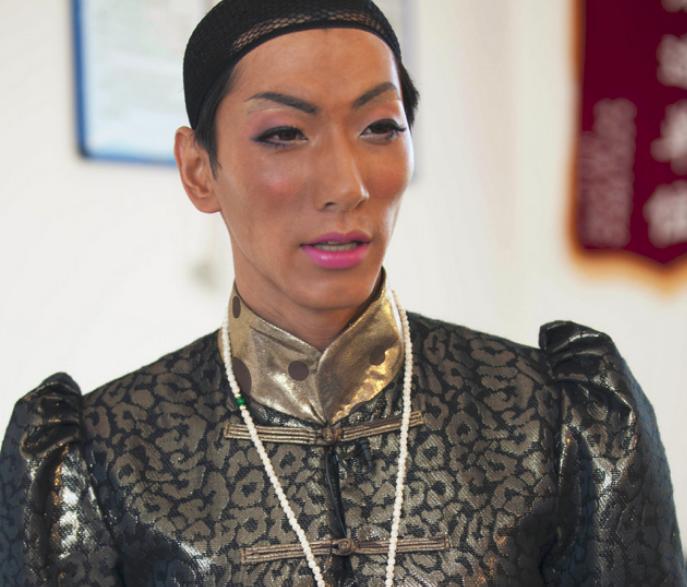 “男神”张亮困局：从红极一时，到“失业”，一手好牌怎么糊的？