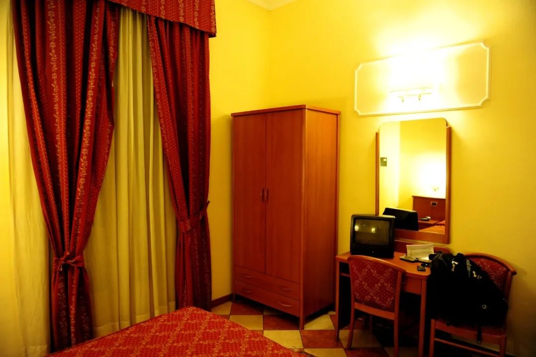 意大利罗马旅游注意要点有哪些,意大利罗马凯撒广场游记