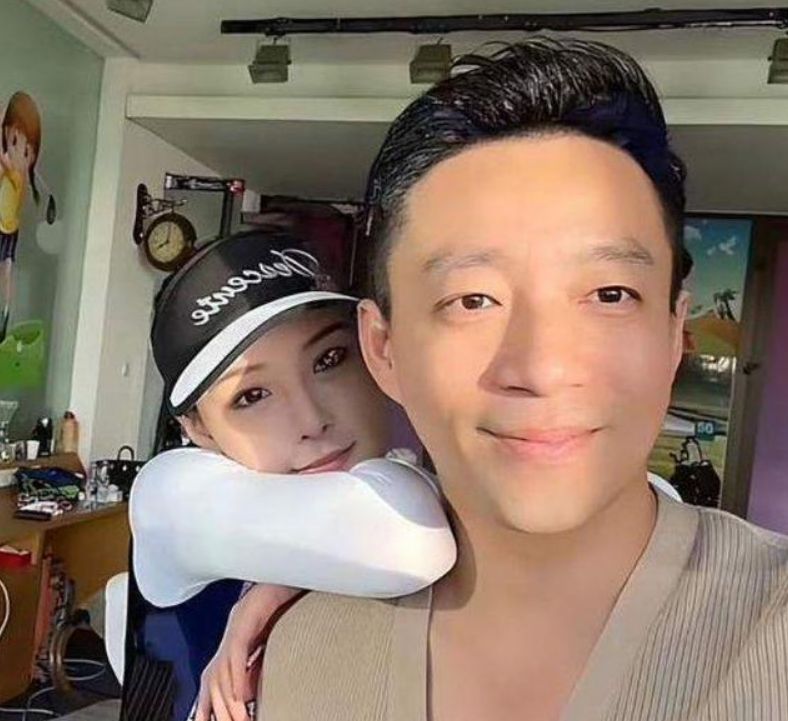 曝汪小菲麻六记破产，下单两个月不发货，店家让顾客退款引热议