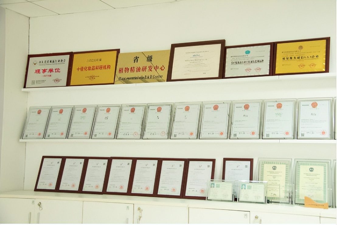 纳澳化妆品最新消息,纳澳化妆品