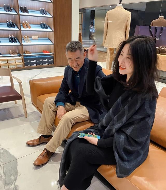 表面是普通女星实际是富豪千金,盘点娱乐圈中家世显赫的五位女星