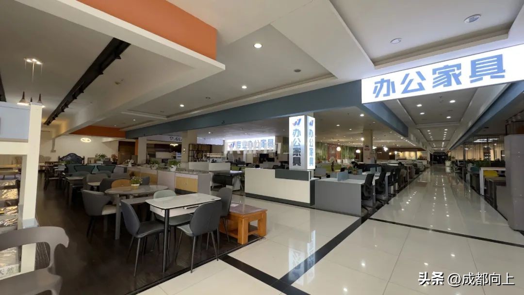 成都楼市呈现回暖迹象,成都崇州房产最新消息