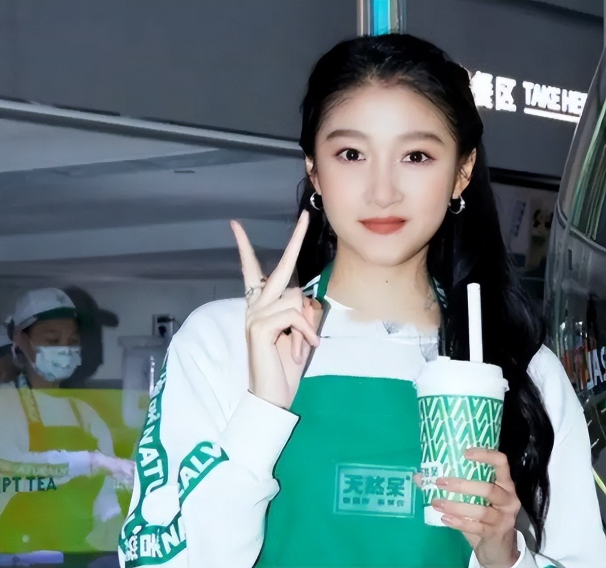 成本4块卖4块怎么赚钱,4块钱成本卖10块钱利润是多少