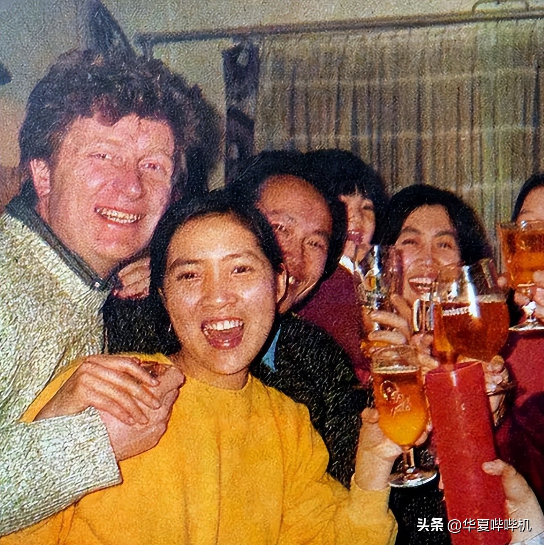 一边是天堂一边是地狱视频,一边是天堂一边是地狱