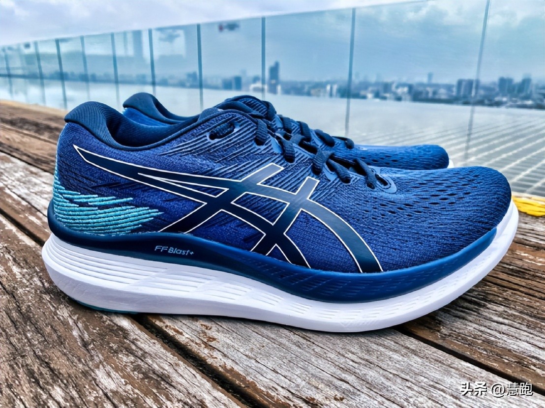 亚瑟士跑鞋推荐前十名性价比高,亚瑟士2022新款