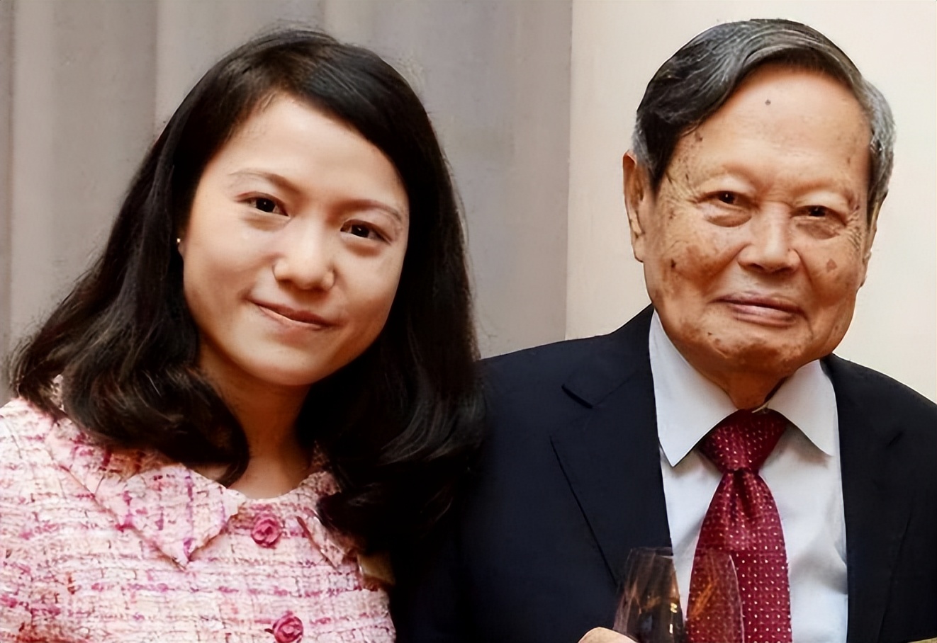 杨振宁百岁之际翁帆披露相处细节,翁帆为何要嫁差54岁的杨振宁