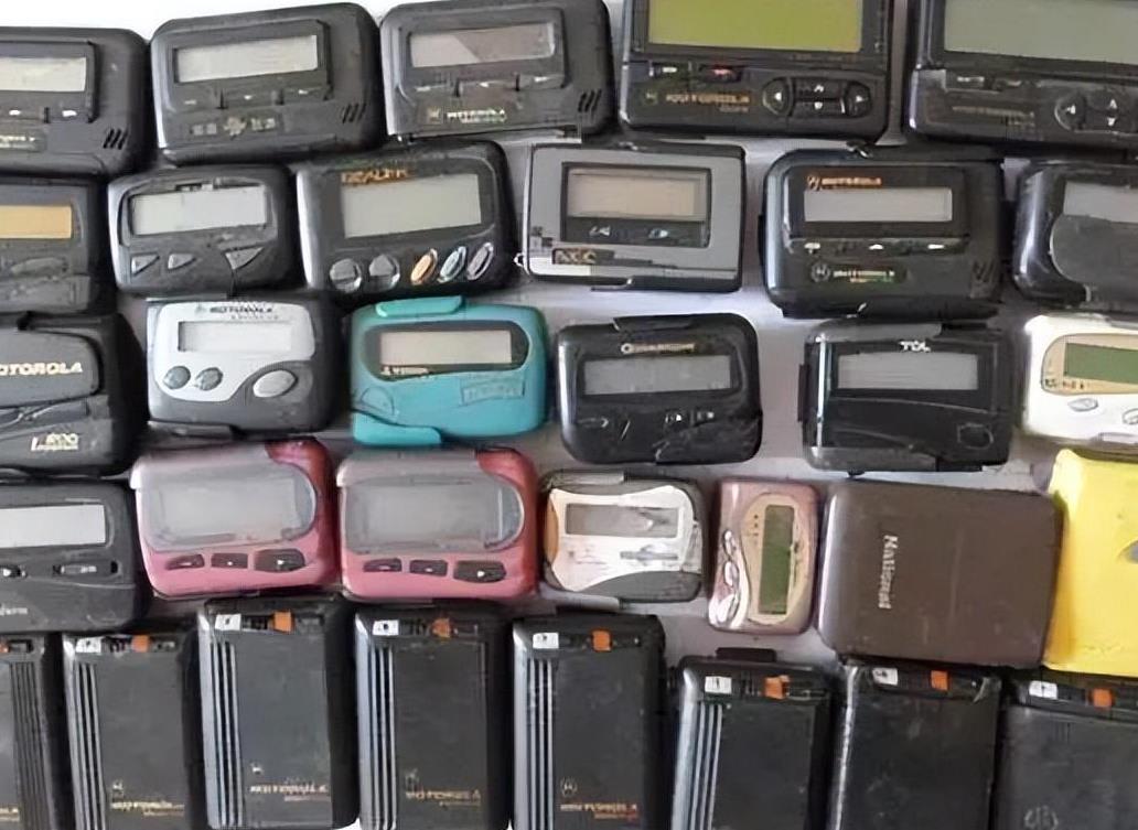 90年代的bb机视频,90年代的BB机