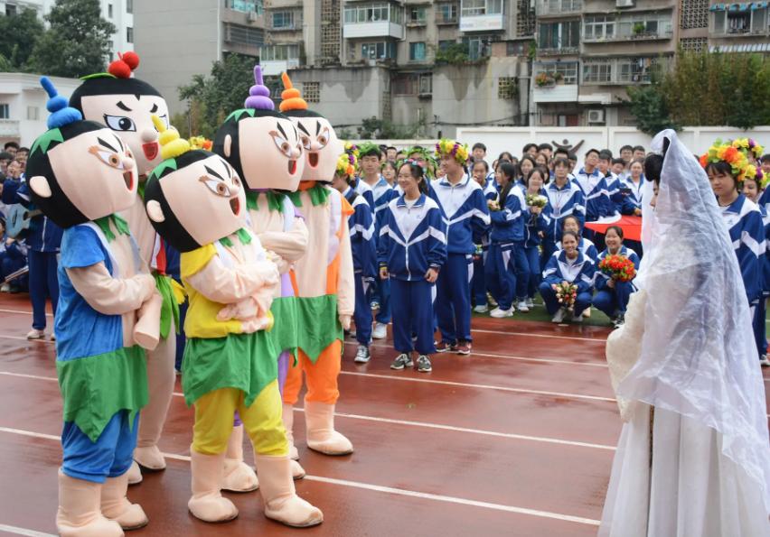 高中生女生穿公主裙,高中生穿公主裙