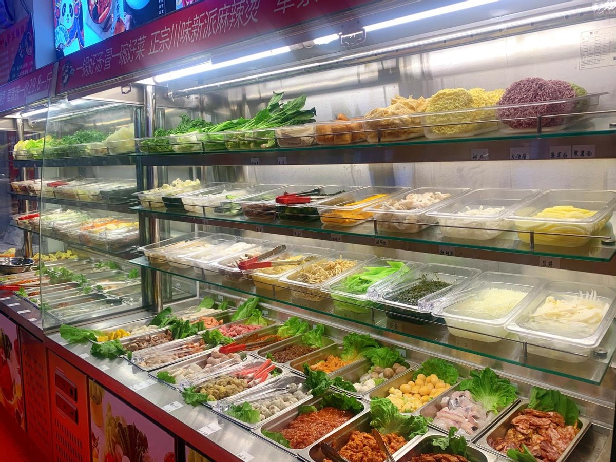 开一家冒菜店店铺需要多大,创业开家冒菜店怎么样呢