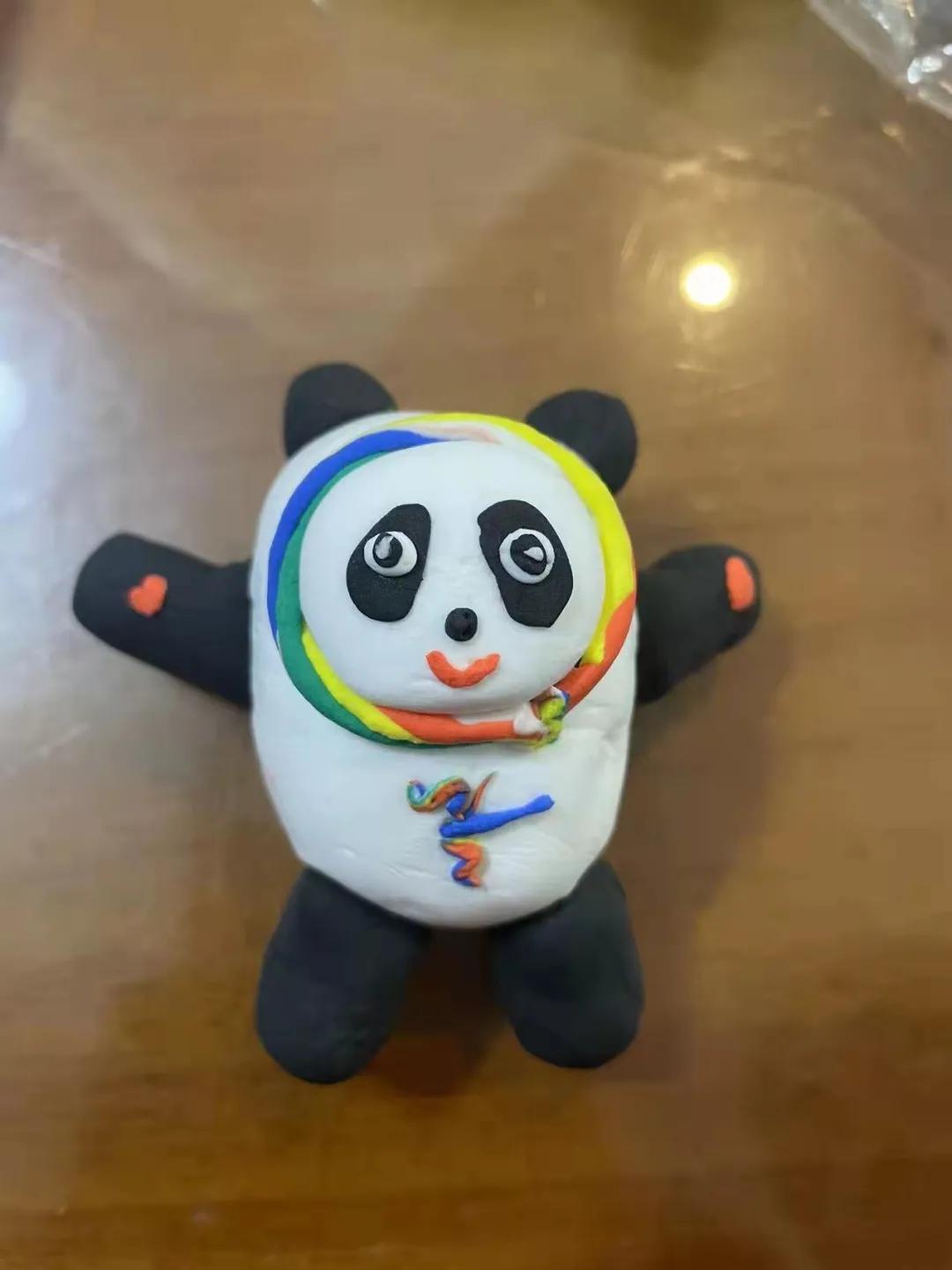 想买冰墩墩去哪里买,一墩难求