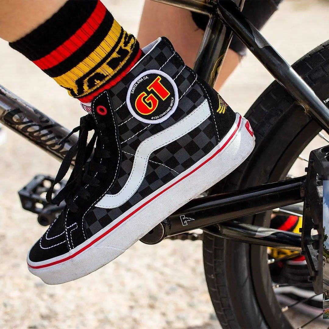 vans鞋子2023联名,vans2023联名款