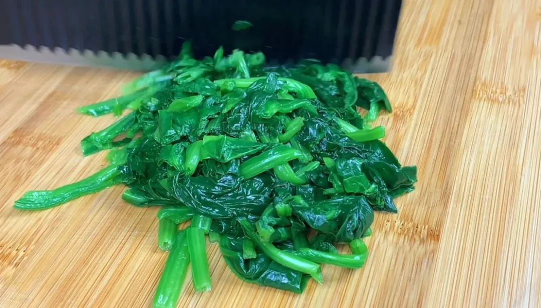 建议中老年：这4种“高钾菜”要常吃，健脾祛湿，腿脚有劲精神好