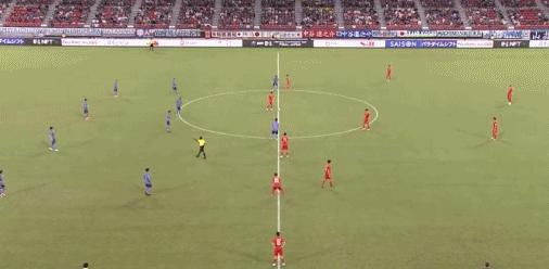 日本球迷评论国足球迷,日本球迷为中国球员打抱不平