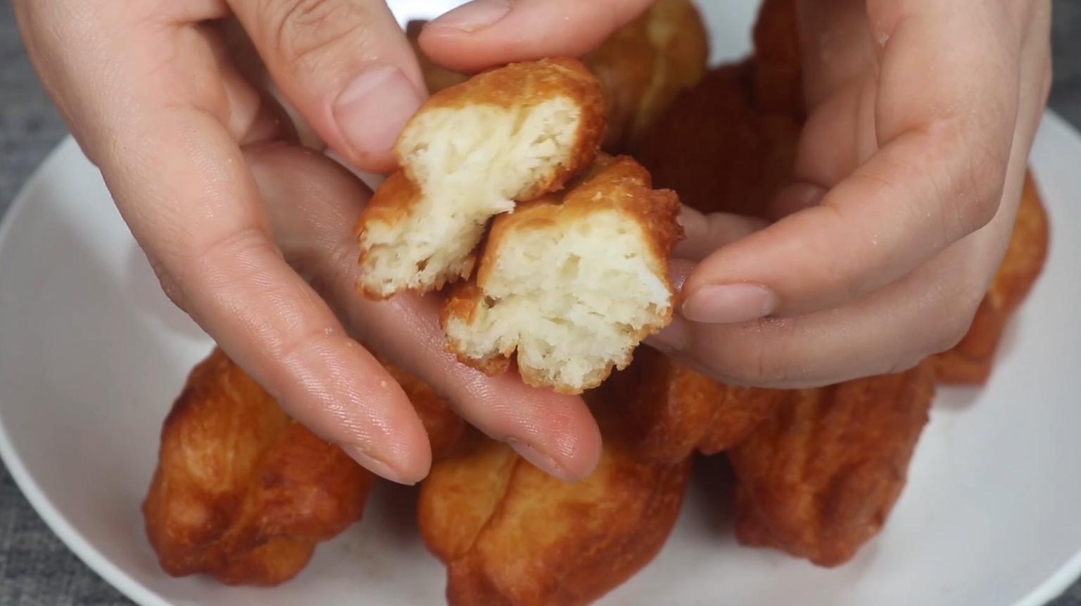 油条家常炸法,油条家常做法又软又酥