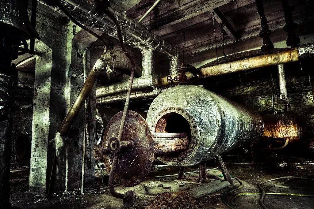 他26岁辞职创业，将企业做到世界500强，却把公司交给国家，为啥