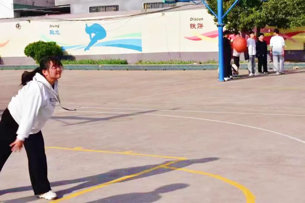 高三体育达标项目,高三体育达标测试标准