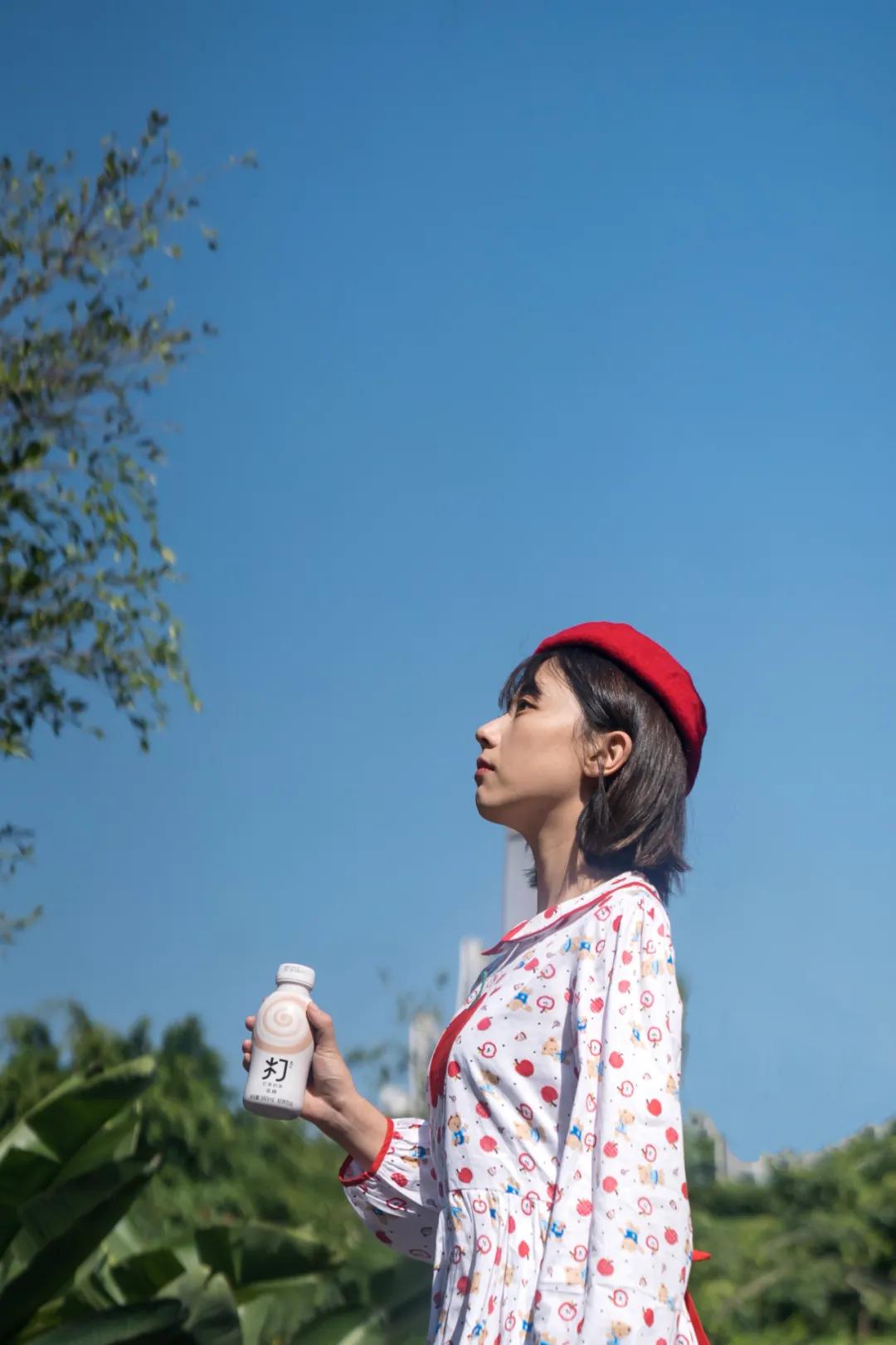 打奶茶真的好喝吗,之前很火的爆打奶茶